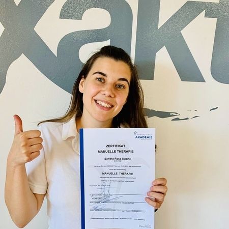 Portrait von Physiotherapeutin Sandra