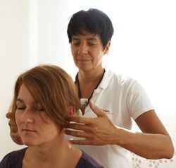 Therapie des Atlas bei einer Patientin